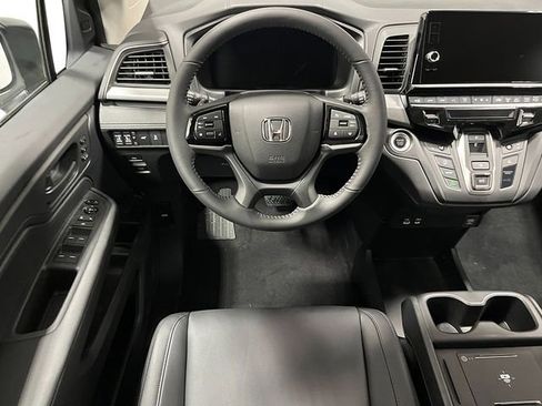 New 2026 Honda Odyssey EX-L image 16