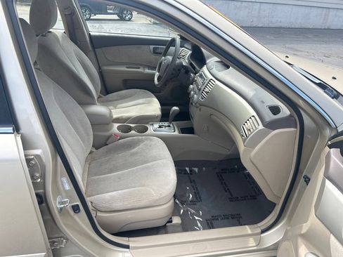 Used 2008 Kia Optima LX FWD image 12