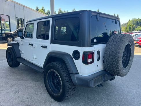 Used 2019 Jeep Wrangler Unlimited Sport S AWD/4WD image 5