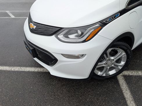 Used 2020 Chevrolet Bolt LT image 13