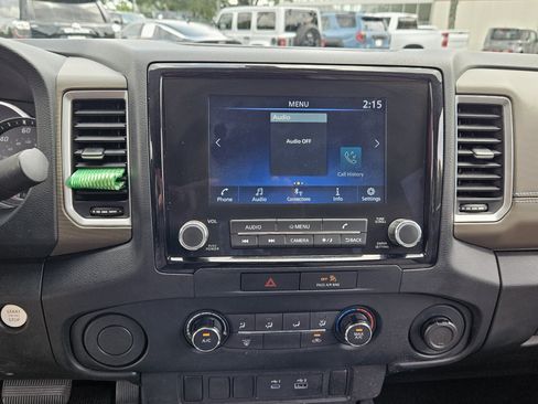 Used 2022 Nissan Frontier SV RWD image 18
