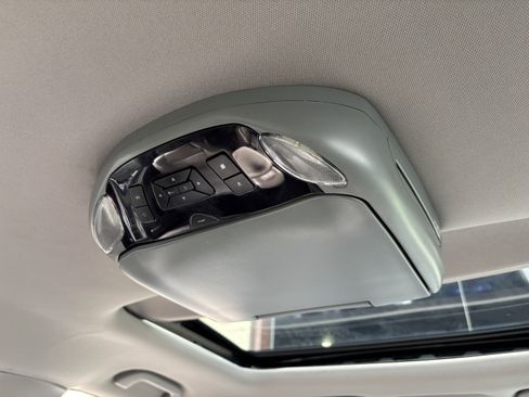 Used 2016 Honda Odyssey EX-L image 43