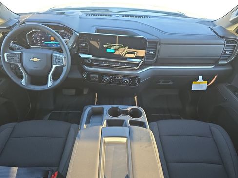 New 2026 Chevrolet Silverado 1500 LT w/ LPO, Dark Essentials Package AWD/4WD image 9