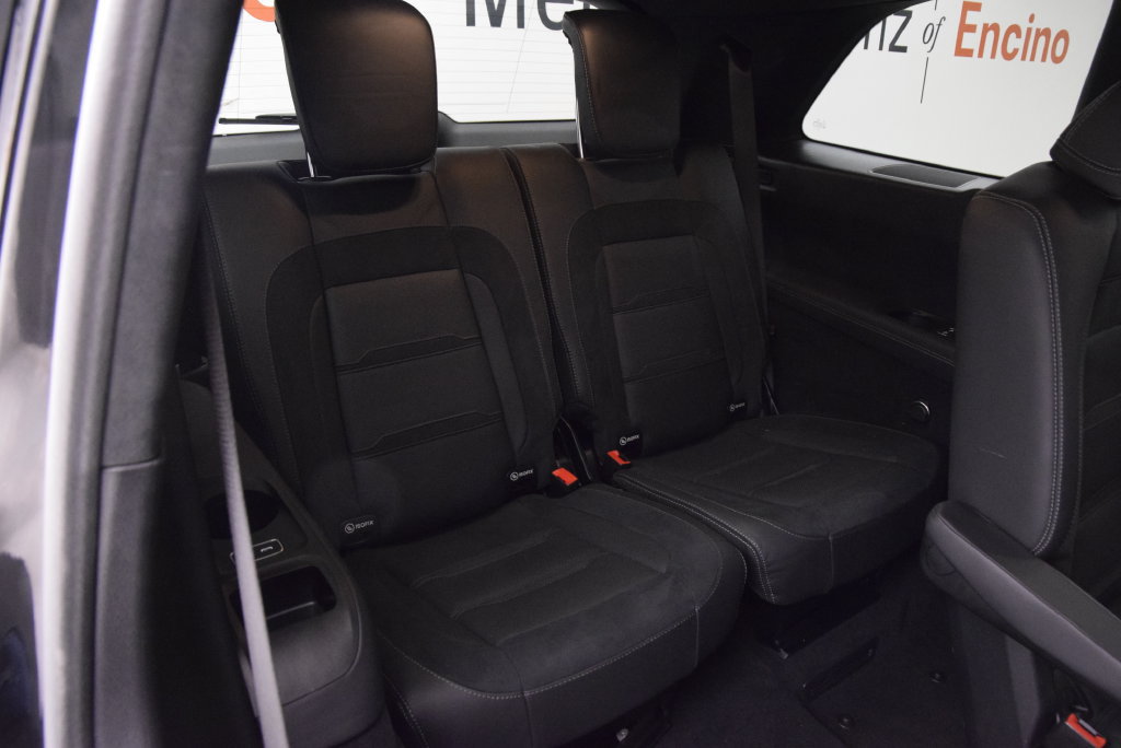 Used 2025 Mercedes-Benz GLS 63 AMG 4MATIC image 20