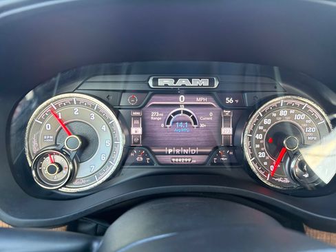 Used 2022 RAM 1500 Limited AWD/4WD image 18