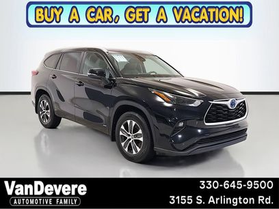 Used 2023 Toyota Highlander XLE