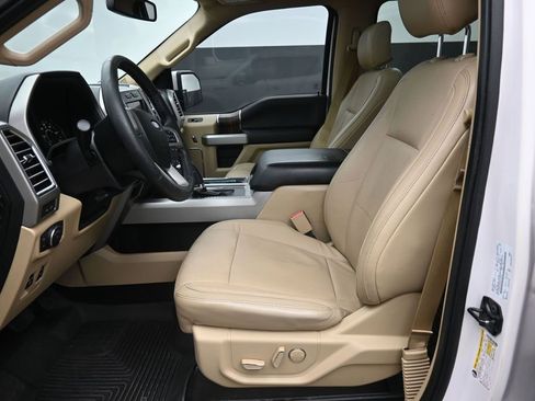 Used 2016 Ford F150 Lariat w/ Equipment Group 501A Mid RWD image 21