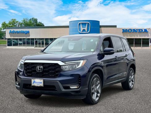 Used 2023 Honda Passport EX-L image 2