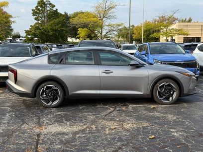 New 2025 Kia K4 EX
