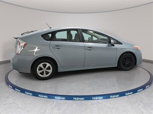 Used 2015 Toyota Prius Two image 6