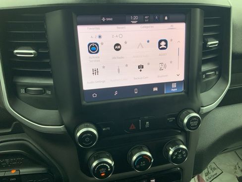 Used 2022 RAM 3500 Big Horn image 26