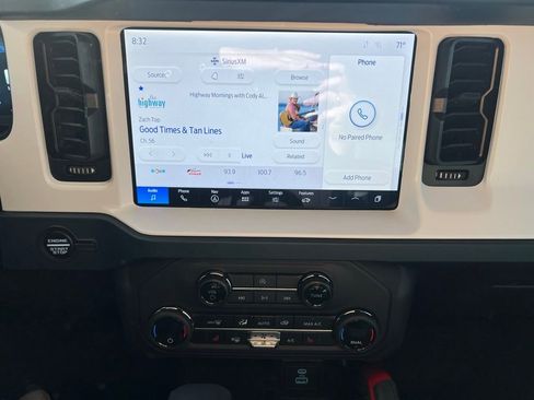 Used 2025 Ford Bronco Heritage Edition image 26