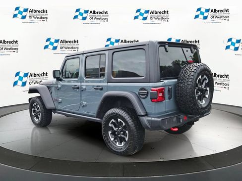 Used 2025 Jeep Wrangler Unlimited Rubicon AWD/4WD image 3
