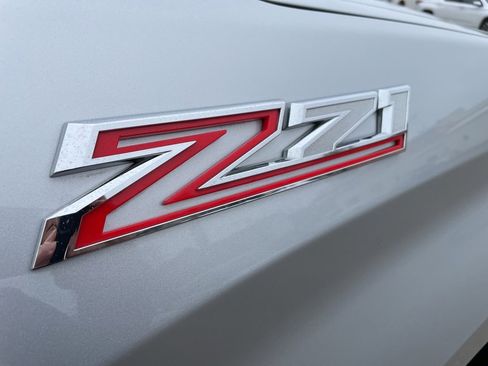 Used 2021 Chevrolet Silverado 1500 Custom Trail Boss w/ Safety Confidence Package image 19