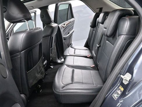 Used 2014 Mercedes-Benz ML 350 4MATIC image 32