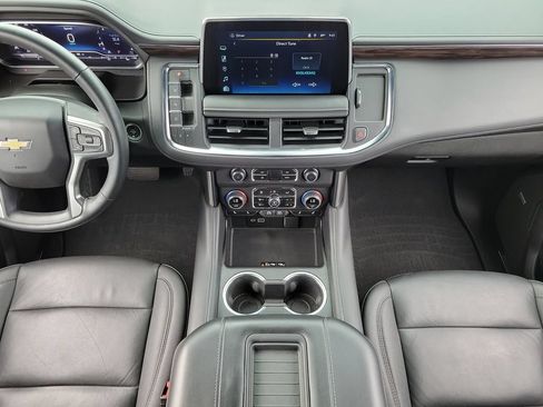 Used 2023 Chevrolet Tahoe LT w/ Luxury Package RWD image 21