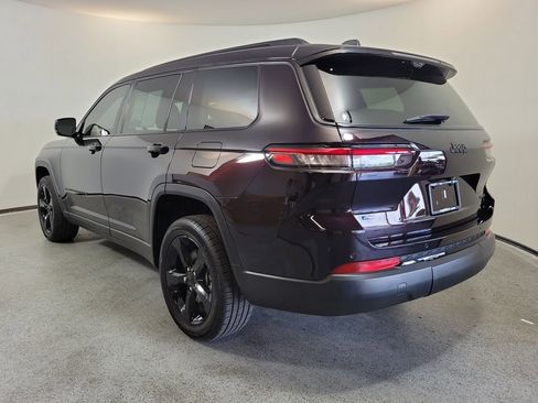 Used 2023 Jeep Grand Cherokee L Limited w/ Luxury Tech Group II RWD image 5