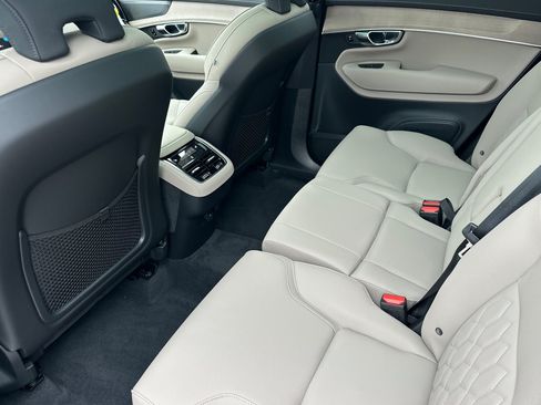 New 2026 Volvo XC90 B6 Plus AWD/4WD image 9