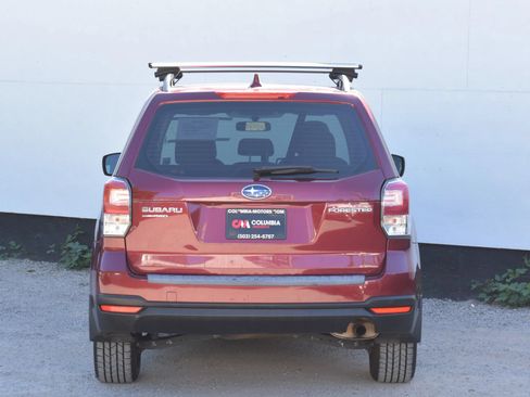 Used 2018 Subaru Forester 2.5i w/ Alloy Wheel Package AWD/4WD image 4