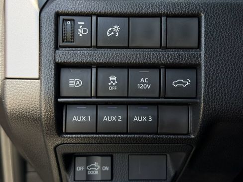 Used 2026 Toyota Tacoma TRD Off-Road w/ TRD Off Road Premium Package AWD/4WD image 23