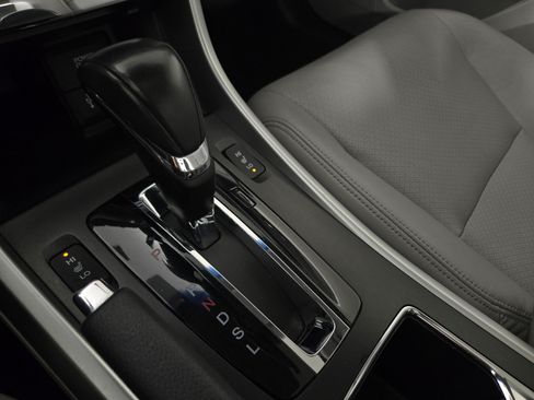 Used 2013 Honda Accord EX-L image 23