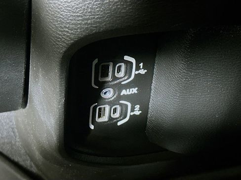 Used 2022 RAM 2500 Big Horn w/ Protection Group AWD/4WD image 30
