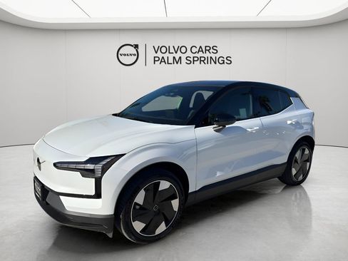 New 2026 Volvo EX30 Plus image 3