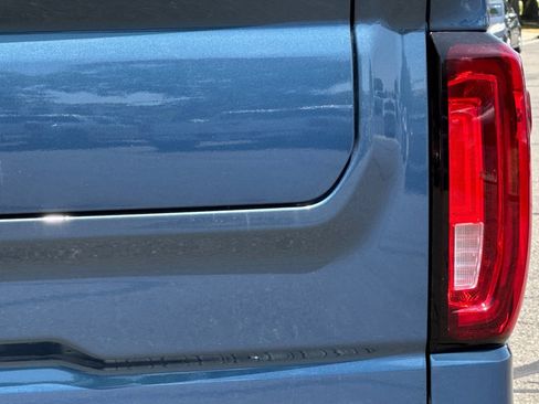 Used 2024 GMC Sierra 1500 SLT image 50