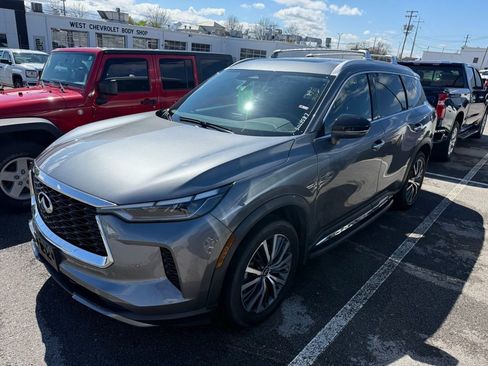 Used 2023 INFINITI QX60 Sensory image 2