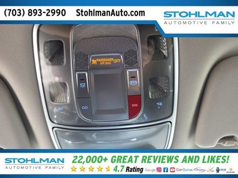 Used 2025 Genesis GV70 2.5T AWD/4WD image 21