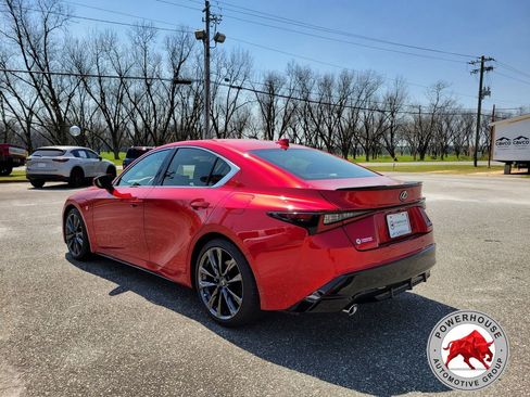 Used 2022 Lexus IS 350 F Sport RWD image 4