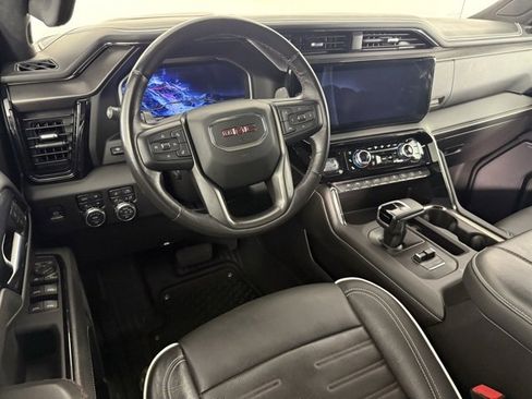 Used 2023 GMC Sierra 1500 AT4X image 17