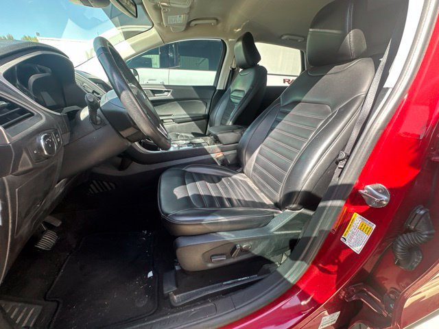 Used 2020 Ford Edge SEL w/ Convenience Package FWD image 13
