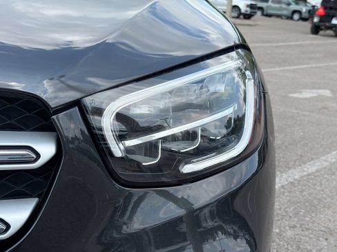Used 2021 Mercedes-Benz GLC 300 image 9