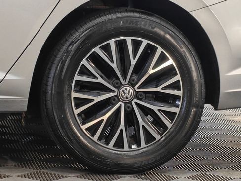 Used 2021 Volkswagen Jetta SE FWD image 36