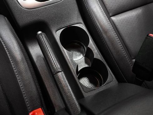 Used 2009 Volkswagen Jetta Wolfsburg Edition FWD image 21