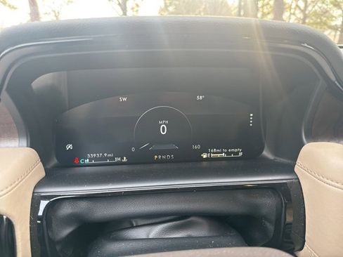 Used 2022 Lincoln Nautilus Reserve w/ Equipment Group 201A image 14