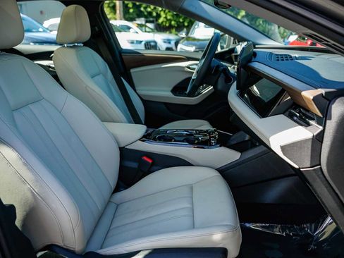 Certified 2025 Audi A6 e-tron Premium w/ Convenience Package image 16