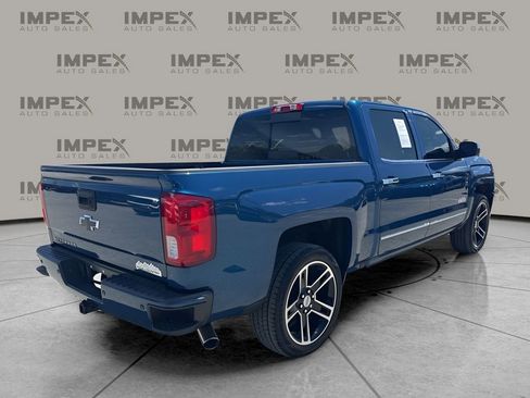 Used 2018 Chevrolet Silverado 1500 High Country AWD/4WD image 5