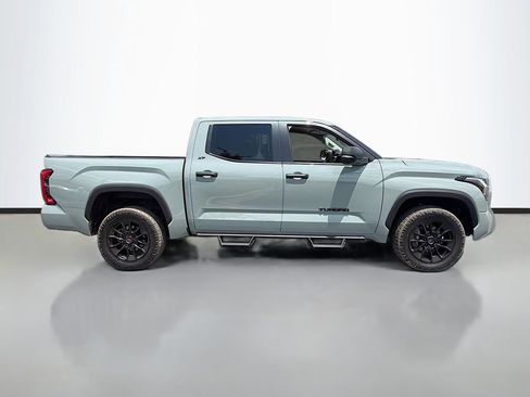 Used 2024 Toyota Tundra SR5 w/ SR5 Convenience Package AWD/4WD image 4
