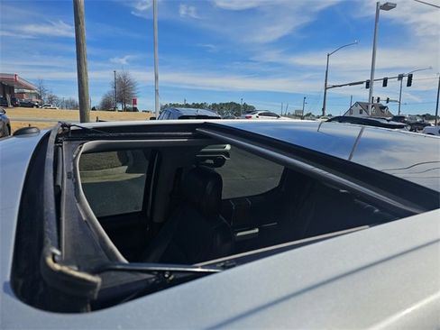 Used 2017 Ford F250 Lariat w/ Lariat Ultimate Package image 26