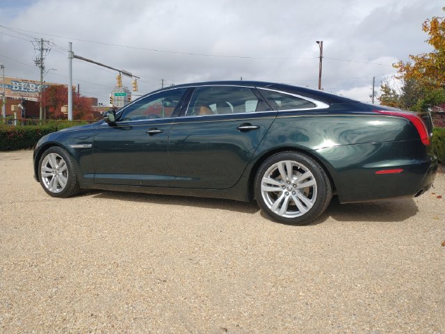 Used 2011 Jaguar XJ L RWD image 10