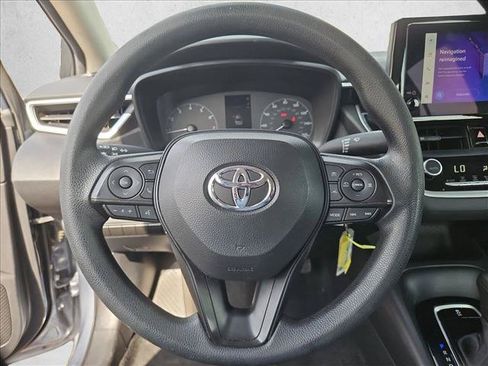 Used 2024 Toyota Corolla LE FWD image 12
