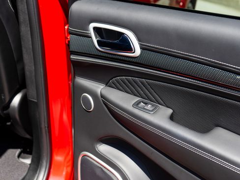 Used 2018 Jeep Grand Cherokee Trackhawk image 45