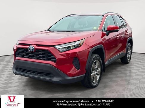 Used 2024 Toyota RAV4 XLE w/ Convenience Package AWD/4WD image 1
