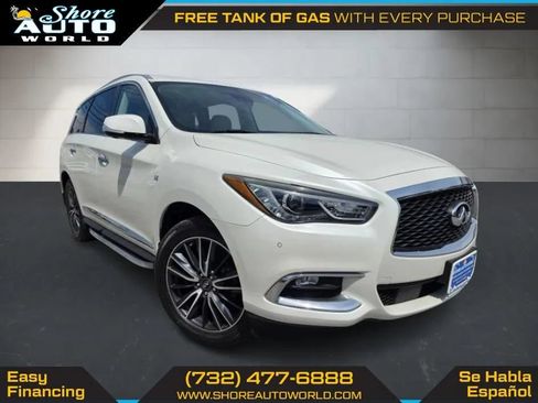 Used 2019 INFINITI QX60 Luxe w/ Essential Package AWD/4WD image 3