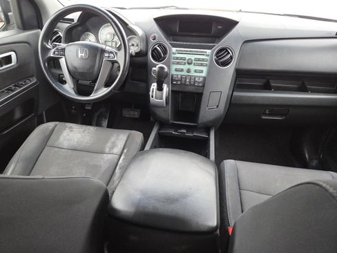 Used 2011 Honda Pilot EX image 18