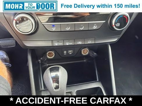 Used 2019 Hyundai Tucson SE FWD image 23
