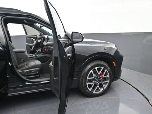 Certified 2023 Chevrolet Blazer RS w/ Driver Confidence II Package AWD/4WD image 9