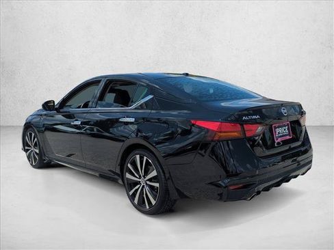Used 2019 Nissan Altima 2.5 Platinum FWD image 8